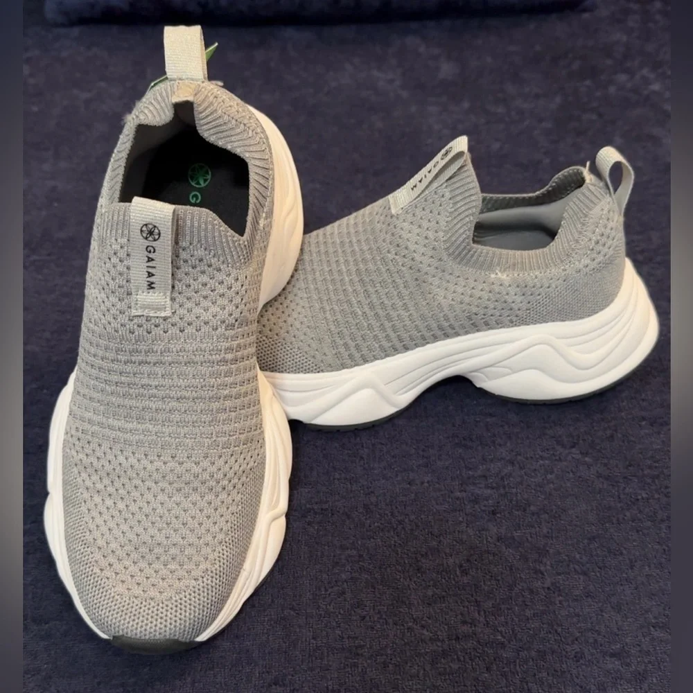 GAIAM Light Gray Knit Sneakers